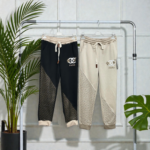 Damenhose mit Netzeinsätzen und Paris-Detail