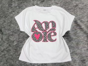 Damen Bluse „Amore“ mit Leo-Detail – Oversize Look